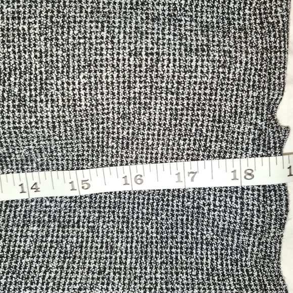 Banana Republic tweed miniskirt with zippered waist, size 14 - Picture 6 of 9